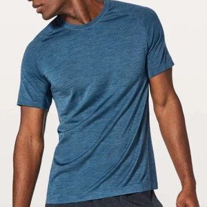 Lululemon Blue Mesh Tech Shirt Size XXL